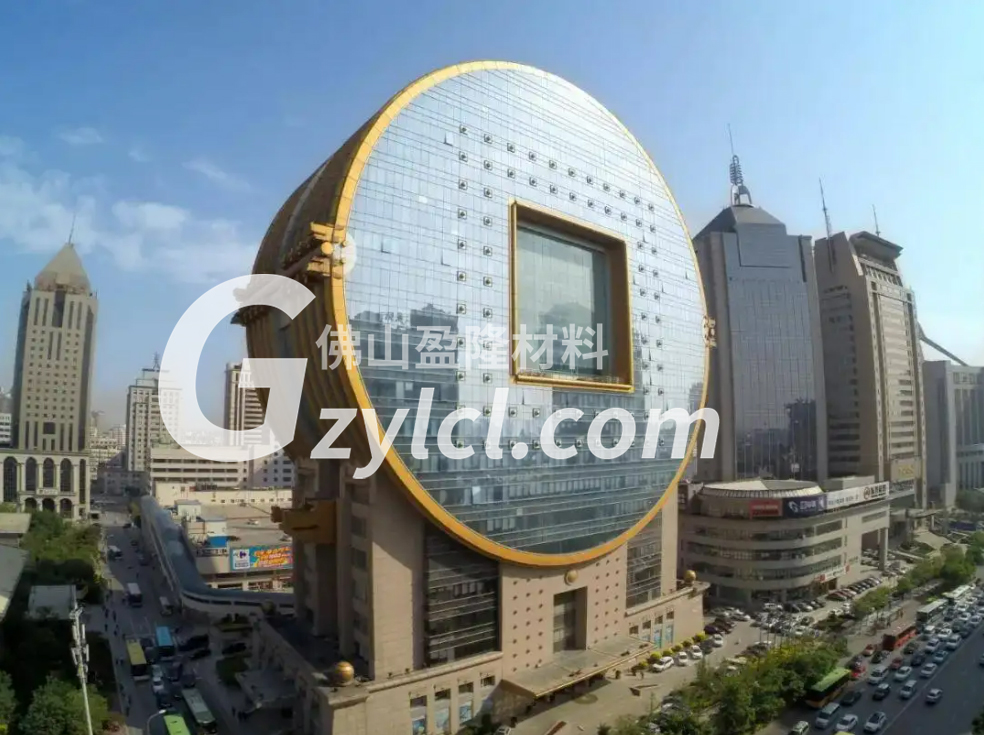 加工后的巖板產(chǎn)品按時(shí)送到位于廣州的方圓大廈